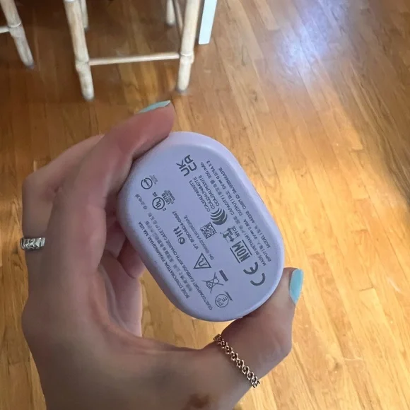 Bose QuietComfort Lavender Earbuds - Picture 6 of 7